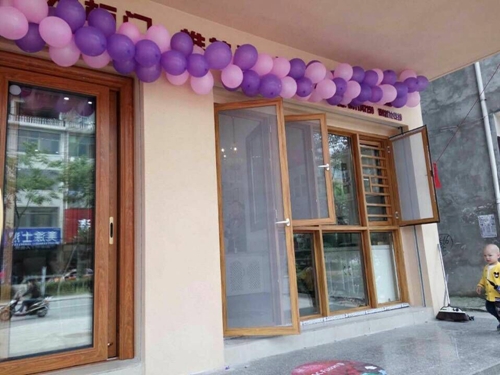 讓你久等了！富軒專賣店開業(yè)“大四喜”，閃耀“五一”舞臺