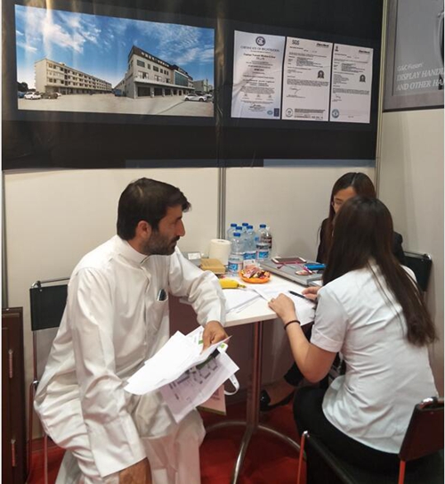 富軒門(mén)窗卡塔爾國(guó)際建材博覽會(huì)大捷歸來(lái)