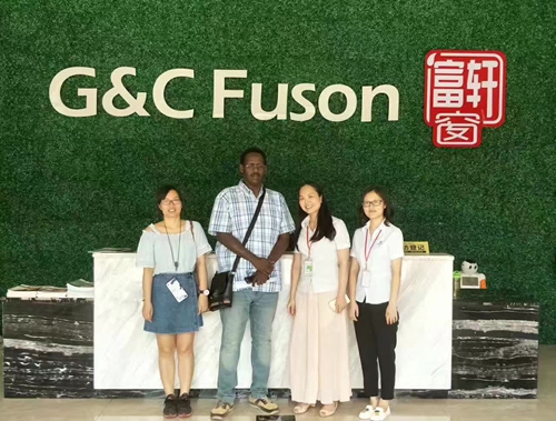 富軒門窗遠赴肯尼亞中國貿(mào)易周，預(yù)祝旗開得勝！