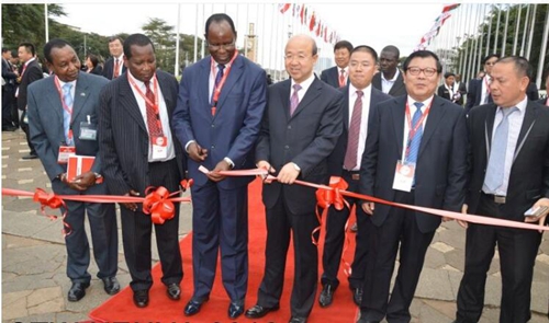 富軒門窗遠赴肯尼亞中國貿(mào)易周，預(yù)祝旗開得勝！