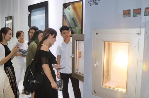 建博會隆重開幕 建博會隆重開幕