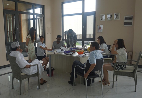 海外客戶頻繁來訪富軒門窗總部