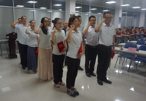 富軒門窗“2017·精益智造”動員大會隆重召開！