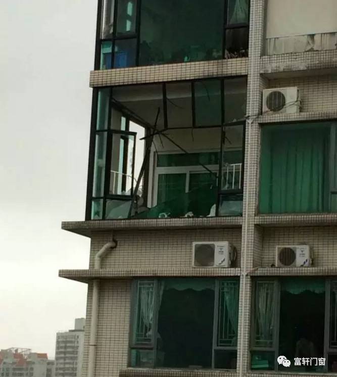 14級(jí)臺(tái)風(fēng)“天鴿”登陸珠海，你家的門窗可以對抗嗎？