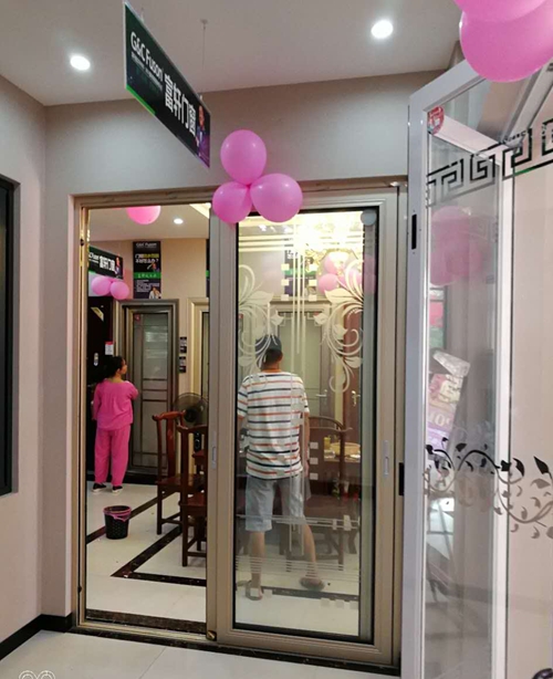 富軒門窗強(qiáng)勢登陸宜豐,消費(fèi)者紛紛為其代言！