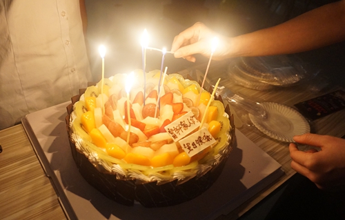 濃情金秋，溫暖你我——記富軒門窗秋季生日會!