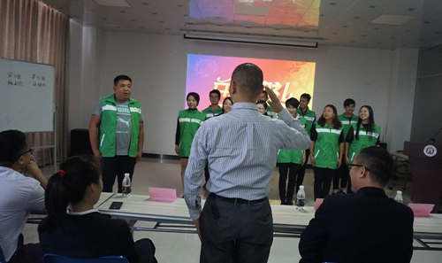 富軒門窗第六屆新加盟商特訓(xùn)營燃情開營 富軒門窗第六屆新加盟商特訓(xùn)營燃情開營