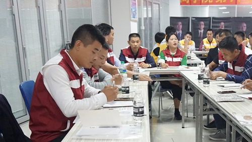 富軒門窗第六屆新加盟商特訓(xùn)營燃情開營