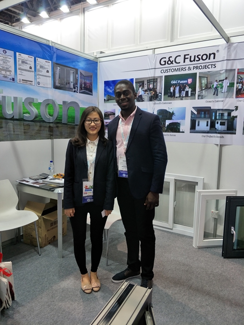 富軒門窗迪拜行