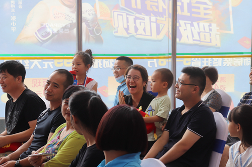 富軒大商，戰(zhàn)無(wú)不勝|(zhì)冠軍品質(zhì)中國(guó)行湘贛聯(lián)動(dòng)明星簽售會(huì)引爆終端