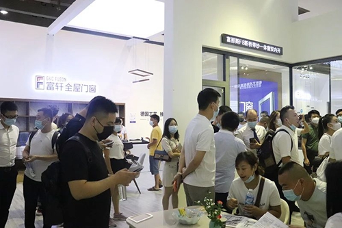 聚焦建博會|富軒全屋門窗新品耀目綻放，展現(xiàn)硬核擔(dān)當(dāng)！