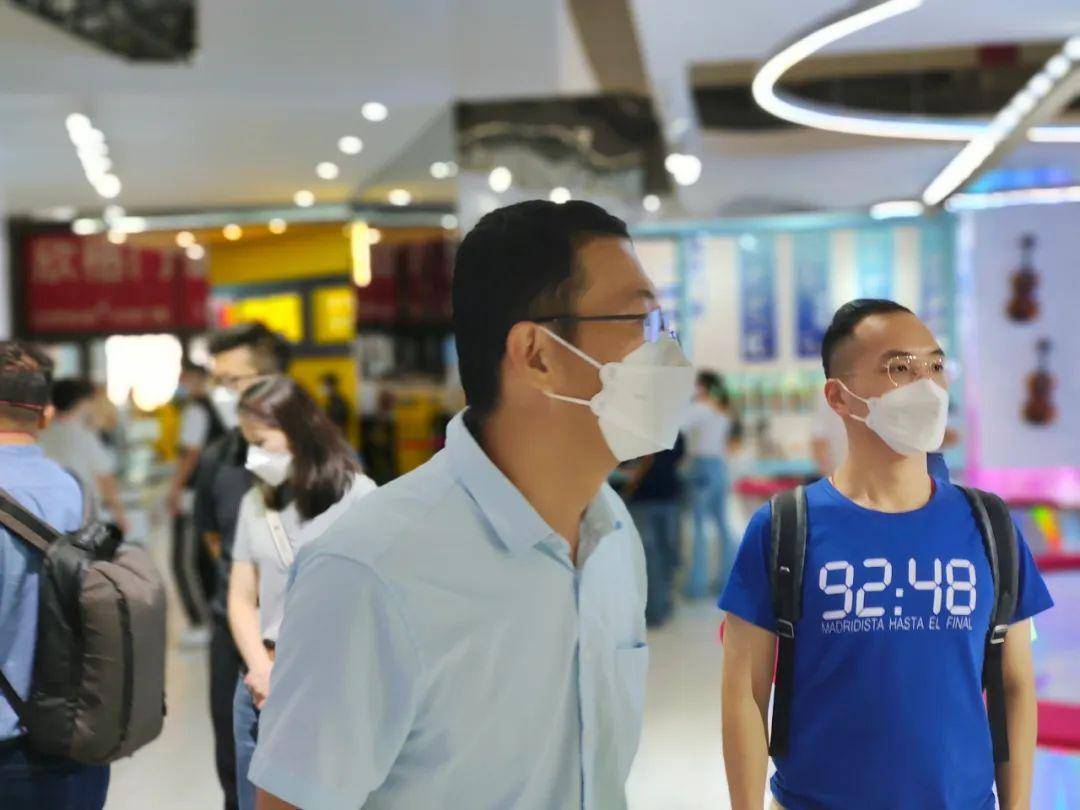 富軒全屋門(mén)窗上海建博會(huì)DAY2熱力持續(xù)吹響財(cái)富集結(jié)號(hào) 