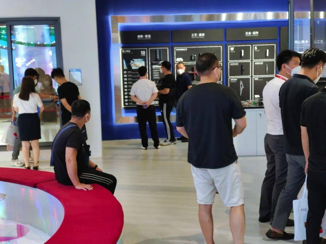 富軒全屋門窗上海建博會(huì)DAY3展廳圈粉無數(shù) 